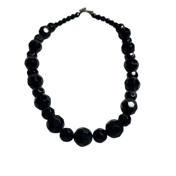 Black Faceted Graduated Beaded Necklace with Secure Clasp - Picture 1 of 9